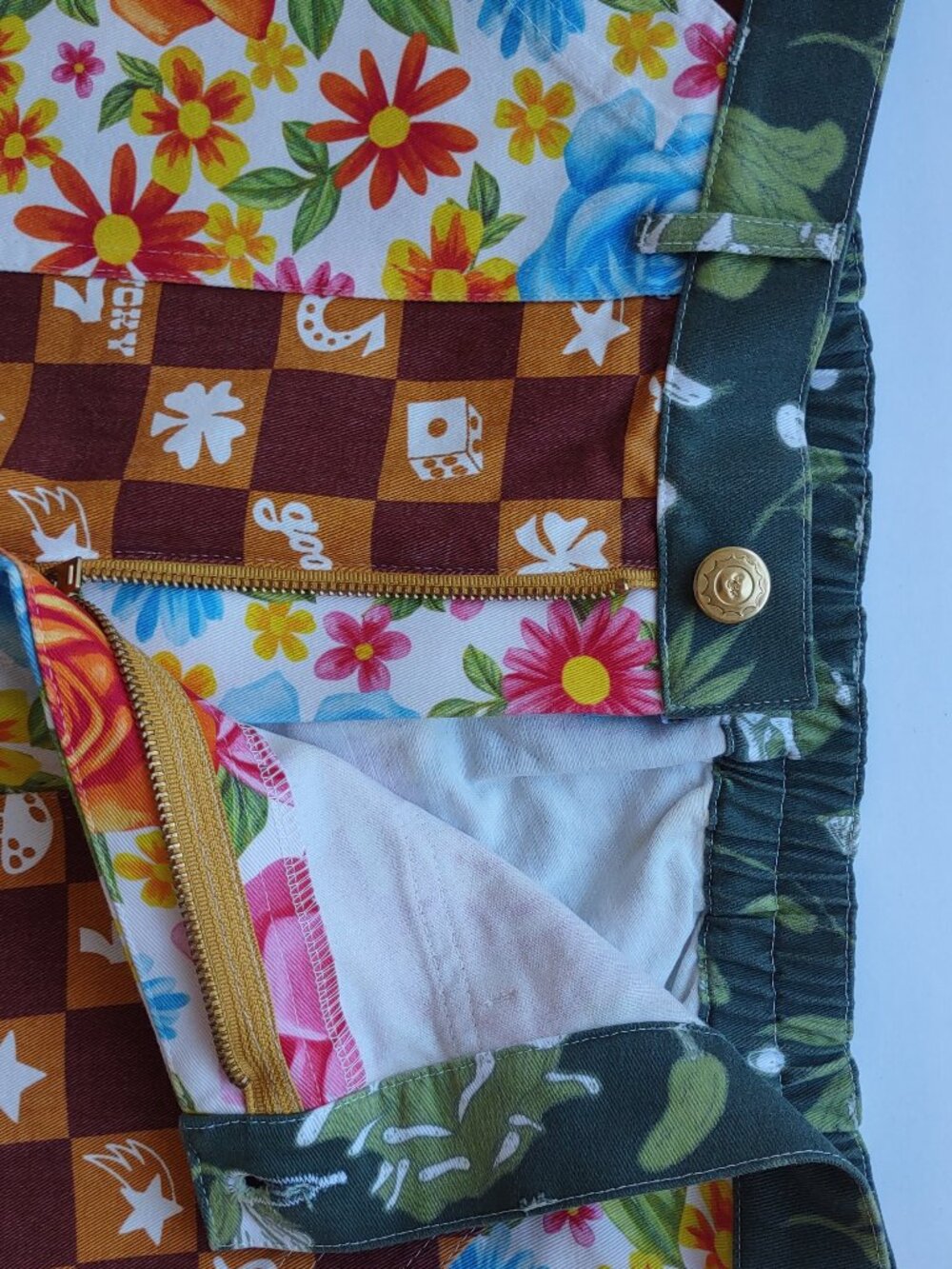 Big Bud Press MisMatched Work Pants Size Medium Cargo Floral Lucky Accents - Picture 14 of 15